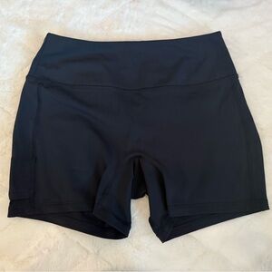 Peter Millar Women's Black Bike Shorts